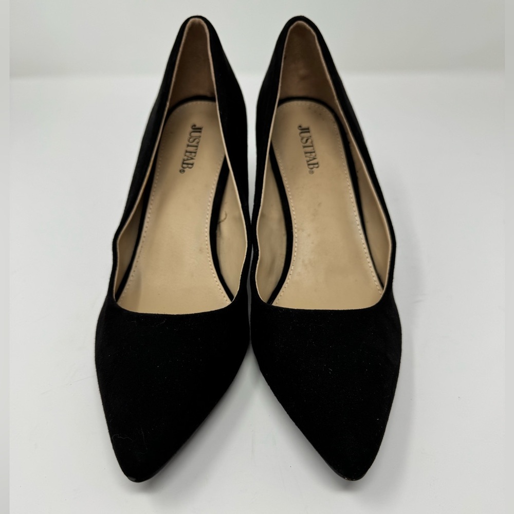 JustFab Venezia Women’s Black Suede Size 7.5 Pumps Low‎ Heel Pointed Toe